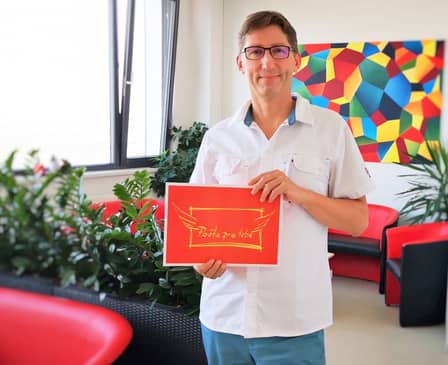 Slider image (6) Cellthera Clinic